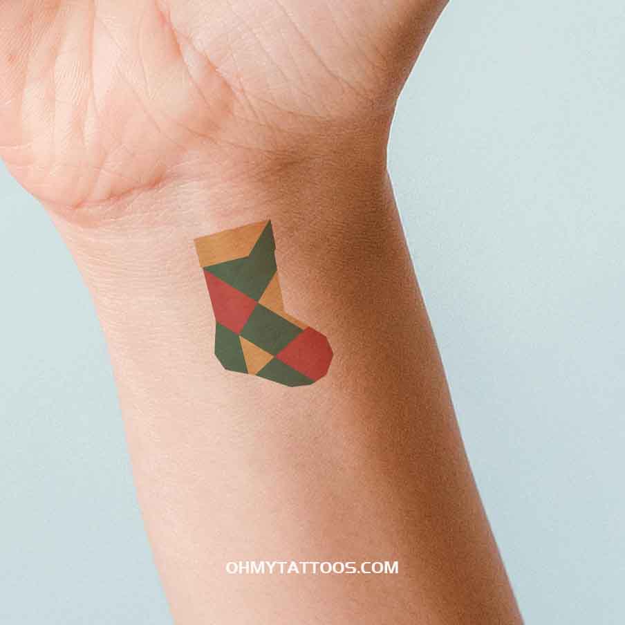 OHMYTATTOOS Geometric Minimalist Christmas Stocking Temporary Tattoo(Set of 3)