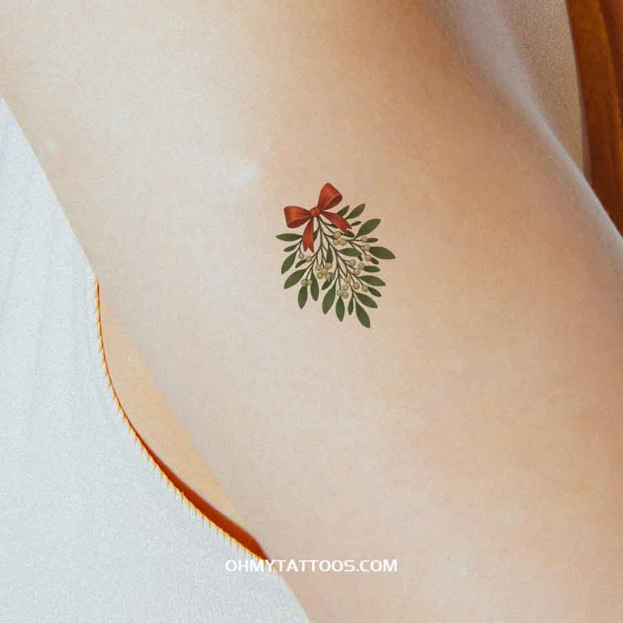 OHMYTATTOOS Holly Leaves with Red Ribbon and Bow Temporary Tattoo(Set of 3)